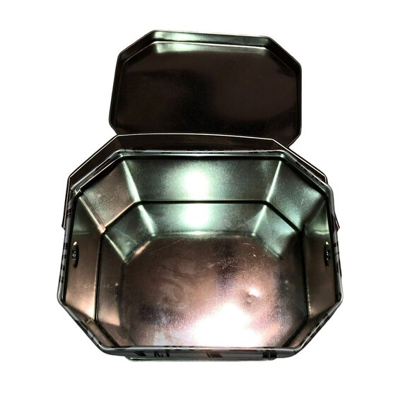 RARE BETTY BOOP TIN PURSE BOX BETTY DRESSED LIKE MRS CLAUS MINI W/ HANDLE CLEAN - Picture 5 of 6